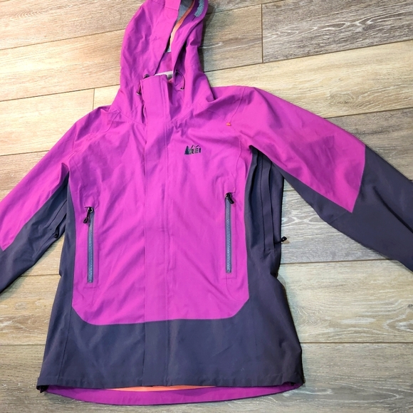 REI Jackets & Blazers - Rei womans pink and grey rain waterproof jacket